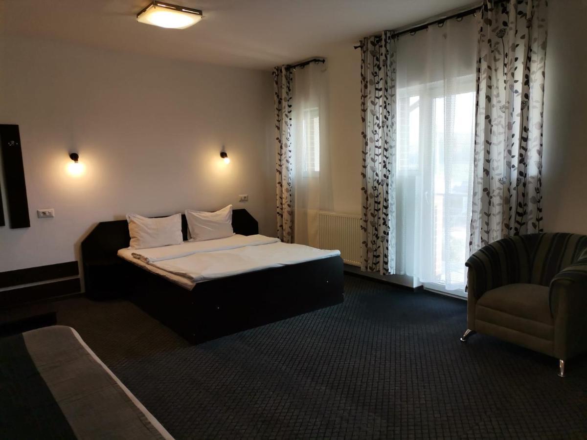 Motel Davios Târgu Jiu Екстериор снимка