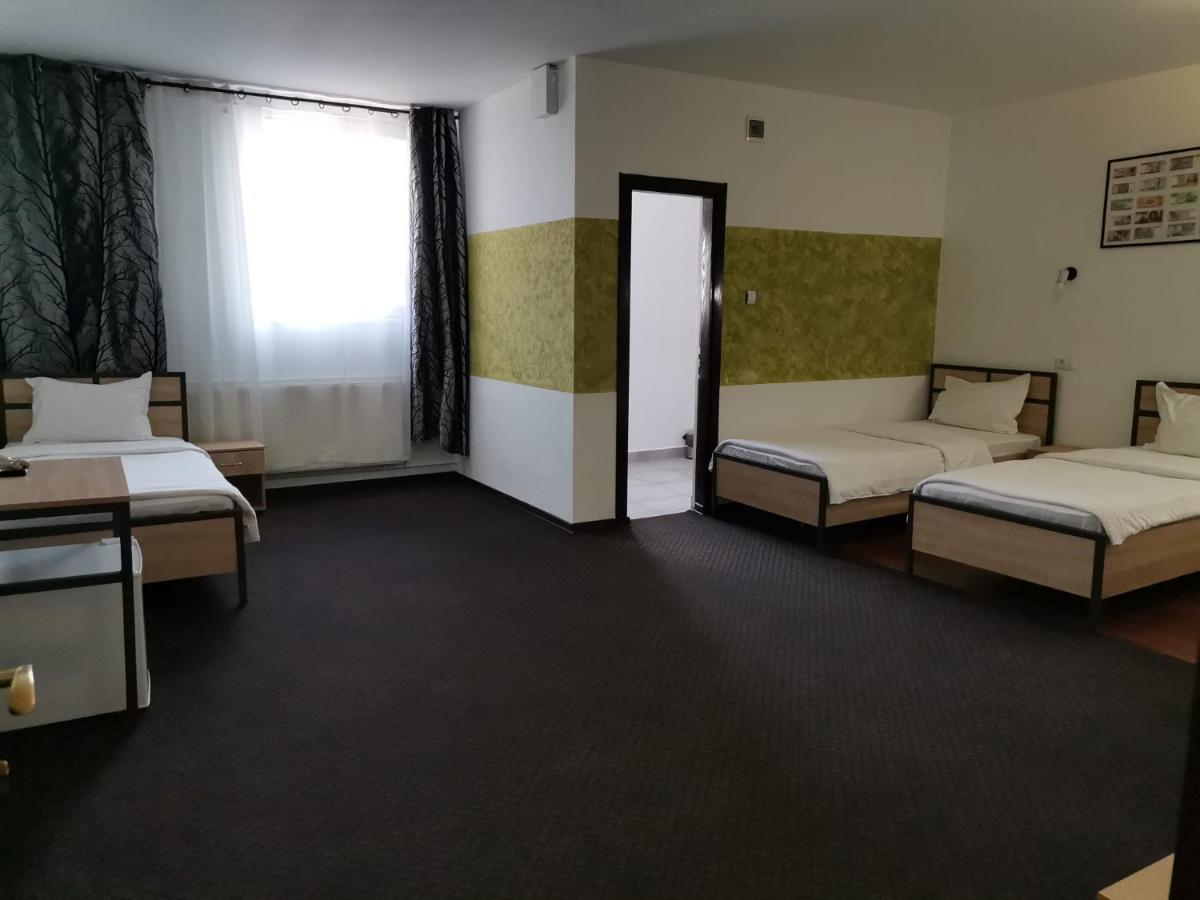 Motel Davios Târgu Jiu Екстериор снимка