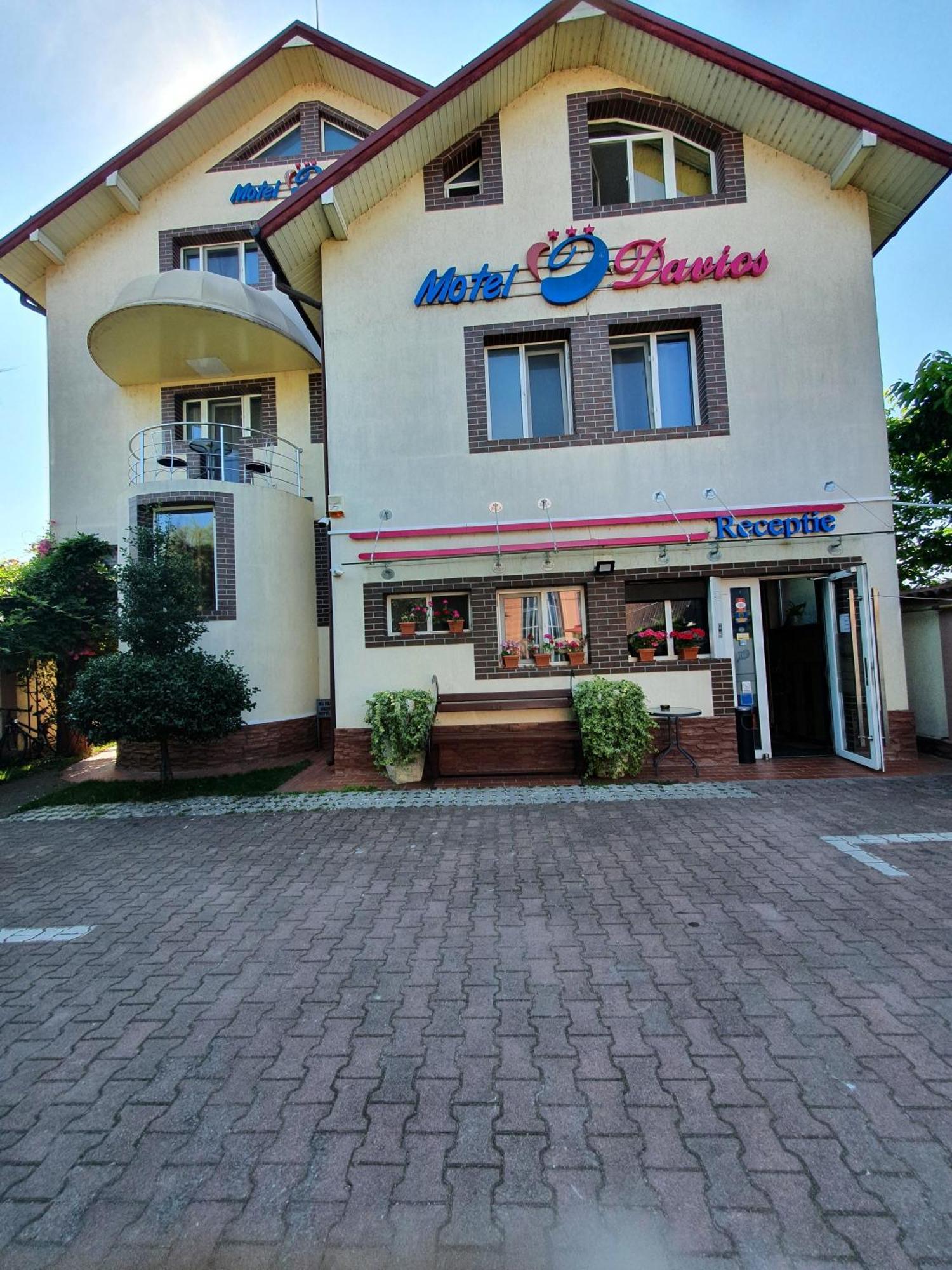 Motel Davios Târgu Jiu Екстериор снимка