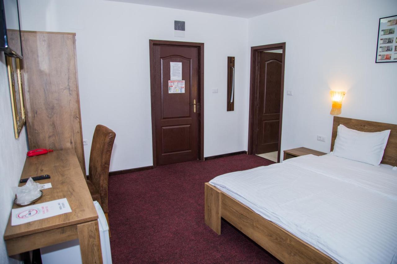 Motel Davios Târgu Jiu Екстериор снимка