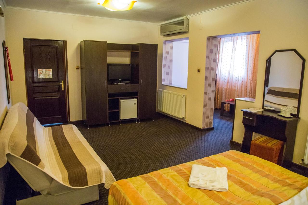 Motel Davios Târgu Jiu Екстериор снимка